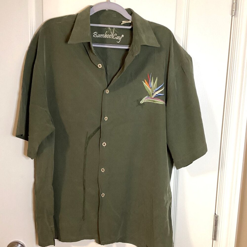 Bamboo Cay Mens Green Embroidery‎ Button Down Short Sleeve Shirt Size L Tropical